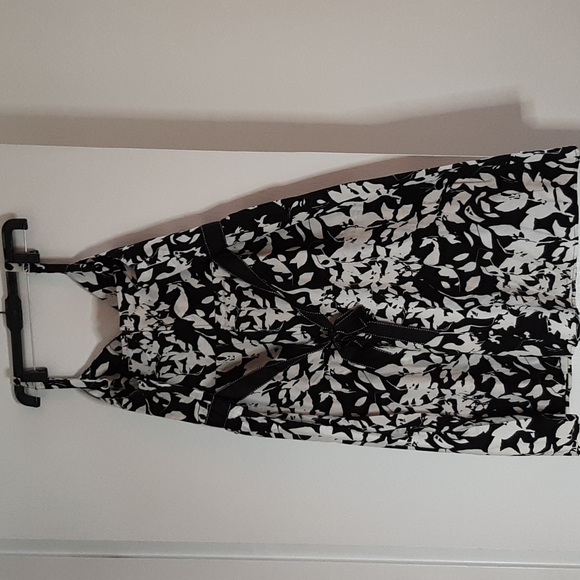 NWT Dress - sz 16 - Picture 4 of 4